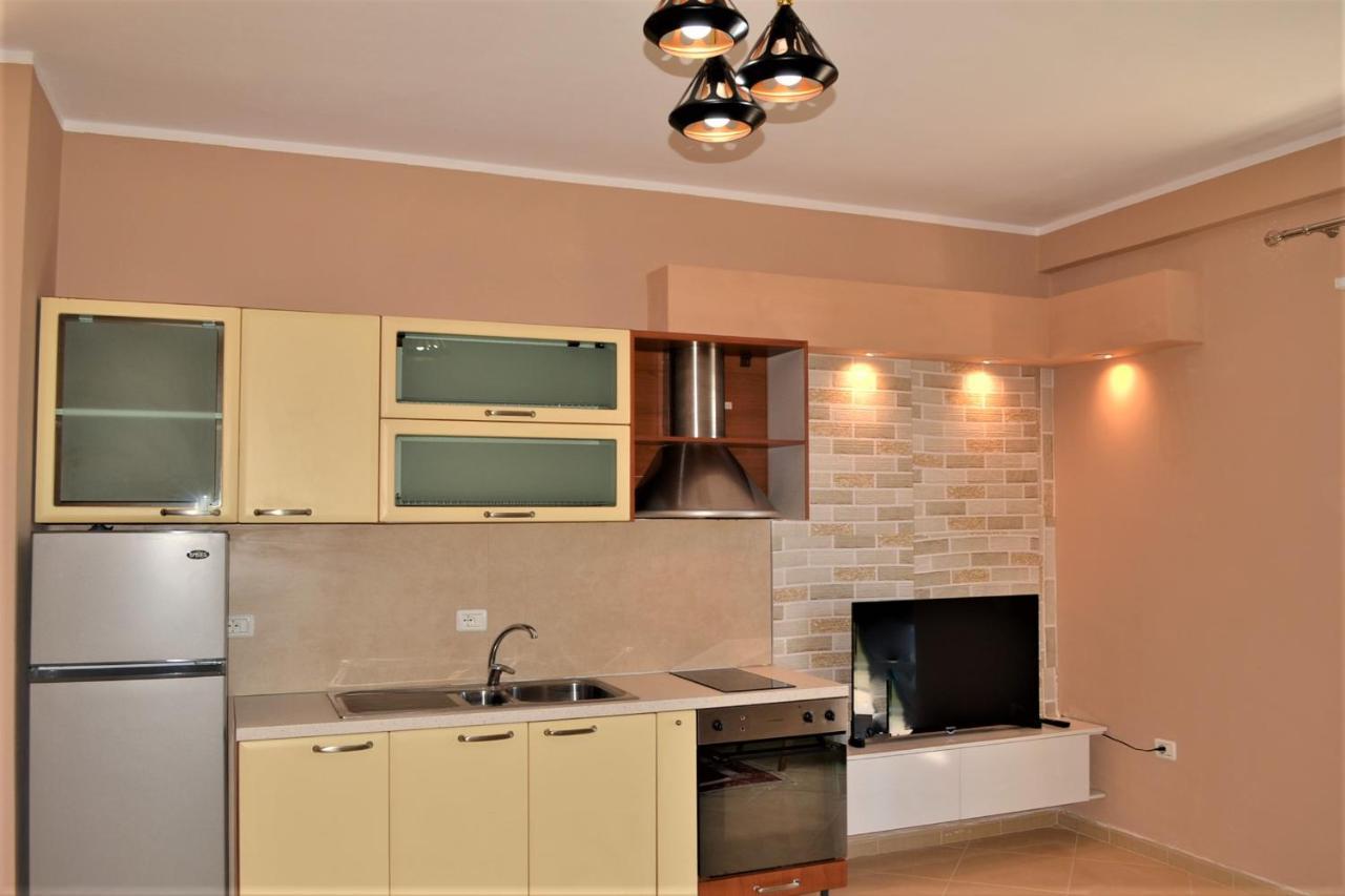 Brand24 Apartment فلورا المظهر الخارجي الصورة