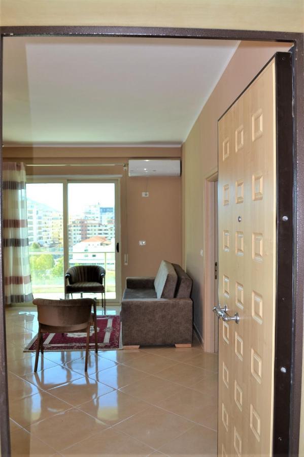 Brand24 Apartment فلورا المظهر الخارجي الصورة